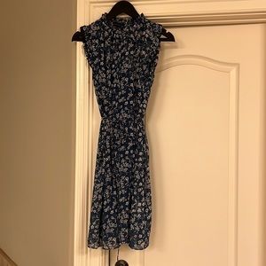 Banana Republic blue floral dress, size 6